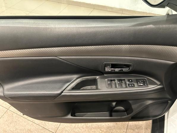 Mitsubishi Outlander III Рестайлинг с пробегом 2014 года, цена 1 199 000 рублей, 195722 км, внедорожник, Автокод Объявления