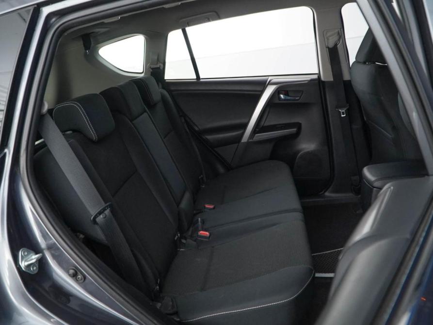 Toyota RAV4 IV (XA40) Рестайлинг Москва  - изображение 7