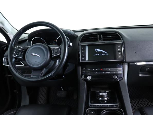 Jaguar F-Pace I с пробегом 2016 года, цена 2 585 000 рублей, 105904 км, внедорожник, Автокод Объявления