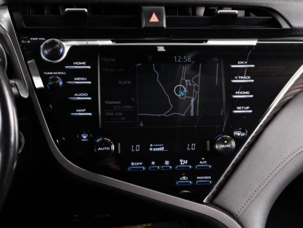 Toyota Camry VIII (XV70) с пробегом 2018 года, цена 2 450 000 рублей, 171220 км, седан, Автокод Объявления