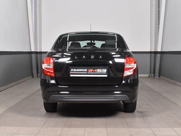 Lada (ВАЗ) Granta I Рестайлинг с пробегом 2023 года, цена 899 995 рублей, 33542 км, седан, Автокод Объявления