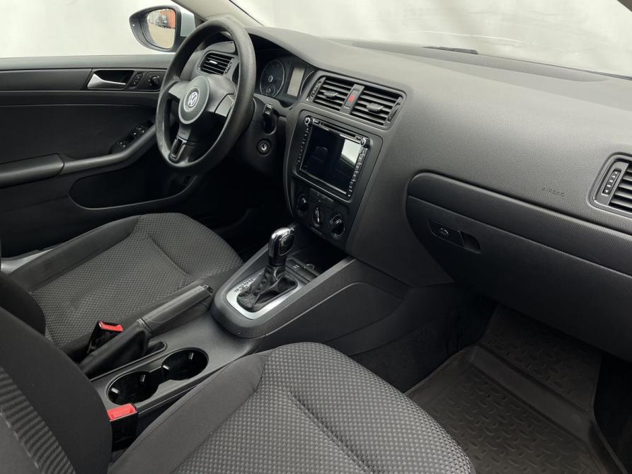 Volkswagen Jetta VI Москва  - изображение 10