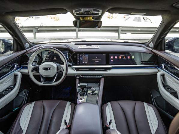 Geely Monjaro I с пробегом 2023 года, цена 3 238 000 рублей, 55200 км, внедорожник, Автокод Объявления
