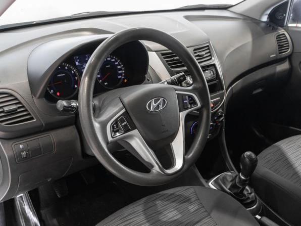 Hyundai Solaris I Рестайлинг с пробегом 2014 года, цена 798 200 рублей, 180024 км, седан, Автокод Объявления