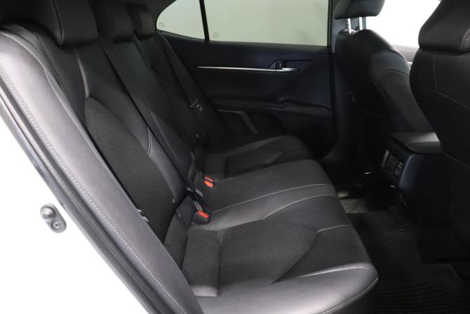 Toyota Camry VIII (XV70) Рестайлинг с пробегом 2022 года, цена 3 450 000 рублей, 60588 км, седан, Автокод Объявления