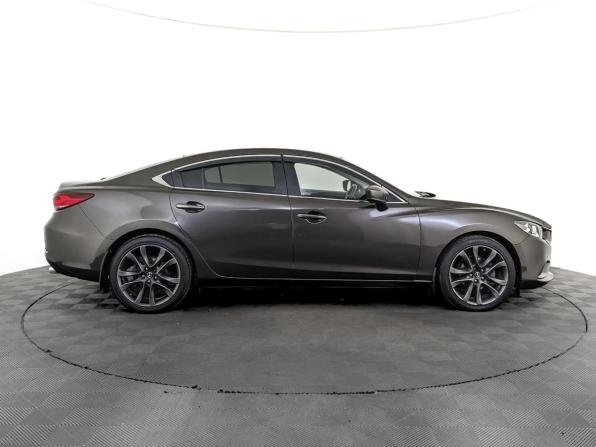 Mazda 6 III (GJ) Рестайлинг с пробегом 2017 года, цена 1 715 000 рублей, 126243 км, седан, Автокод Объявления