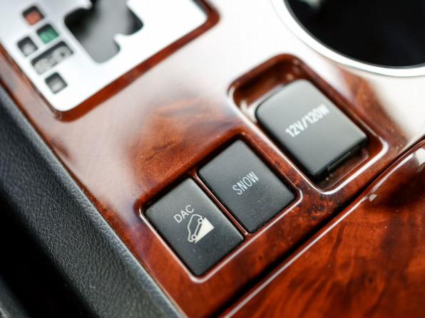 Toyota Highlander II (XU40) Рестайлинг с пробегом 2012 года, цена 1 899 000 рублей, 227230 км, внедорожник, Автокод Объявления