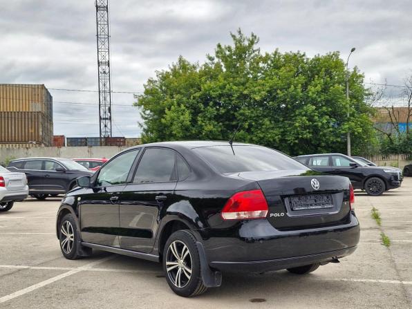 Volkswagen Polo V с пробегом 2013 года, цена 799 000 рублей, 175893 км, седан, Автокод Объявления