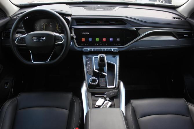 Geely Atlas Pro с пробегом 2024 года, цена 1 950 000 рублей, 18326 км, внедорожник, Автокод Объявления
