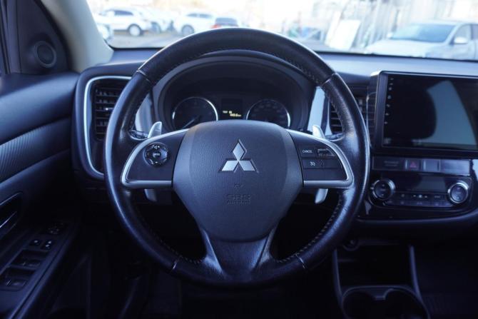 Mitsubishi Outlander III Рестайлинг с пробегом 2014 года, цена 1 350 000 рублей, 206987 км, внедорожник, Автокод Объявления