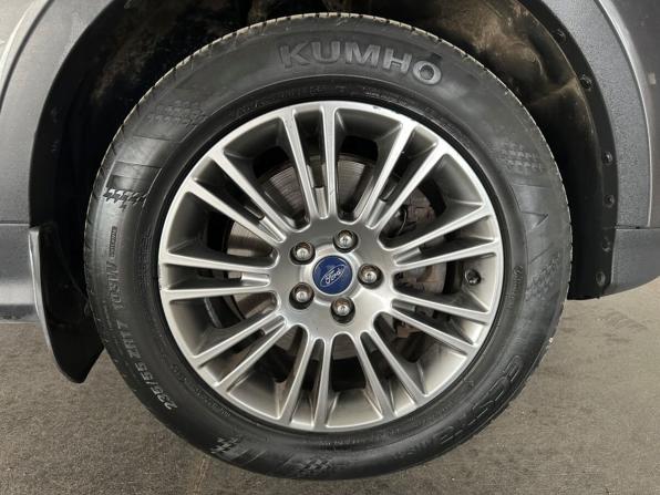 Ford Kuga II с пробегом 2013 года, цена 1 340 000 рублей, 98000 км, внедорожник, Автокод Объявления