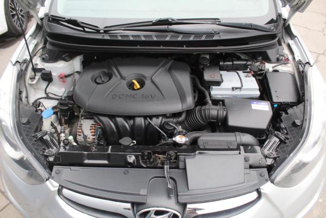 Hyundai Elantra V (MD) с пробегом 2013 года, цена 895 000 рублей, 222742 км, седан, Автокод Объявления