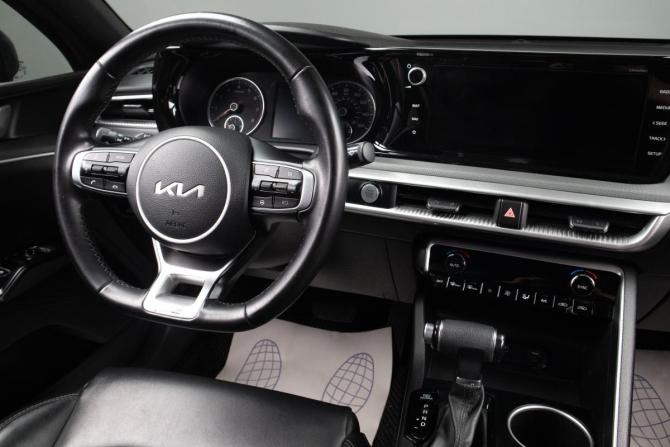 Kia K5 III с пробегом 2021 года, цена 2 299 000 рублей, 93875 км, седан, Автокод Объявления