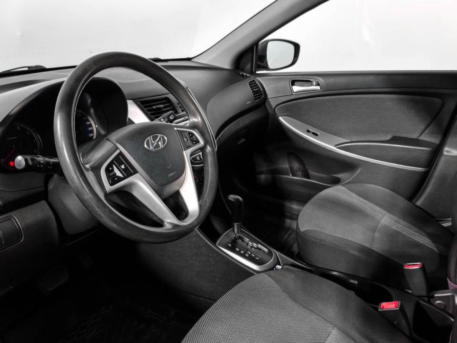 Hyundai Solaris I Санкт-Петербург  - изображение 9