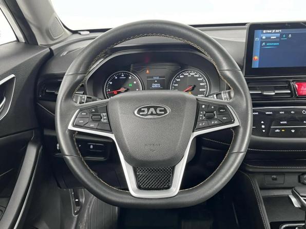 JAC JS4 с пробегом 2022 года, цена 1 359 000 рублей, 48000 км, внедорожник, Автокод Объявления