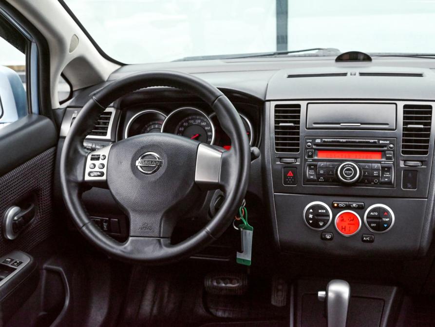 Nissan Tiida I Рестайлинг Екатеринбург  - изображение 18