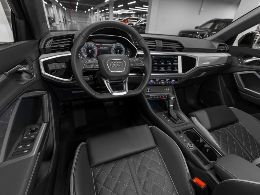 Audi Q3 II (F3) Москва  - изображение 12
