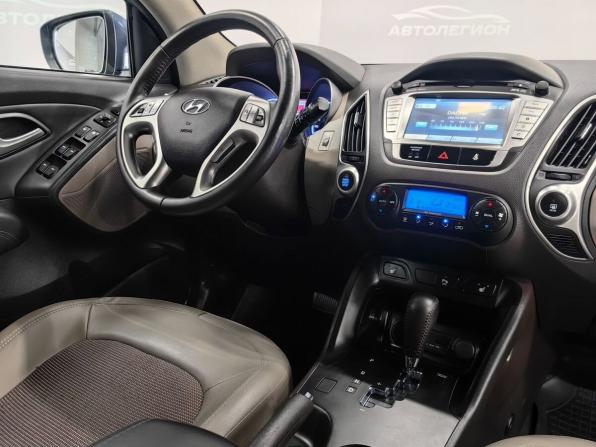 Hyundai ix35 I с пробегом 2012 года, цена 1 550 000 рублей, 105000 км, внедорожник, Автокод Объявления