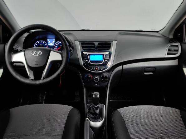 Hyundai Solaris I с пробегом 2011 года, цена 660 000 рублей, 91251 км, седан, Автокод Объявления