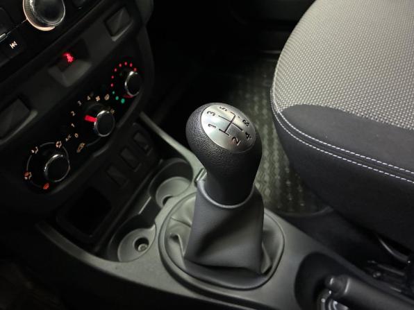 Renault Duster I Рестайлинг с пробегом 2017 года, цена 999 000 рублей, 91000 км, внедорожник, Автокод Объявления