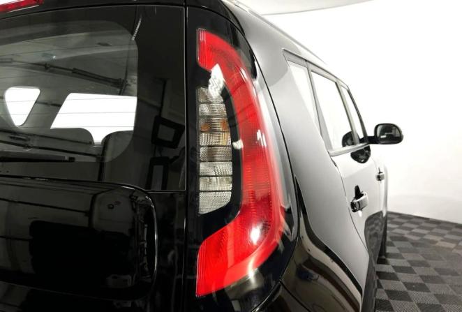 Kia Soul II с пробегом 2015 года, цена 1 290 000 рублей, 84120 км, хэтчбек, Автокод Объявления