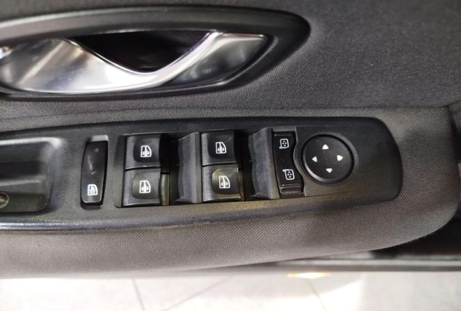 Renault Fluence I с пробегом 2012 года, цена 830 000 рублей, 172334 км, седан, Автокод Объявления