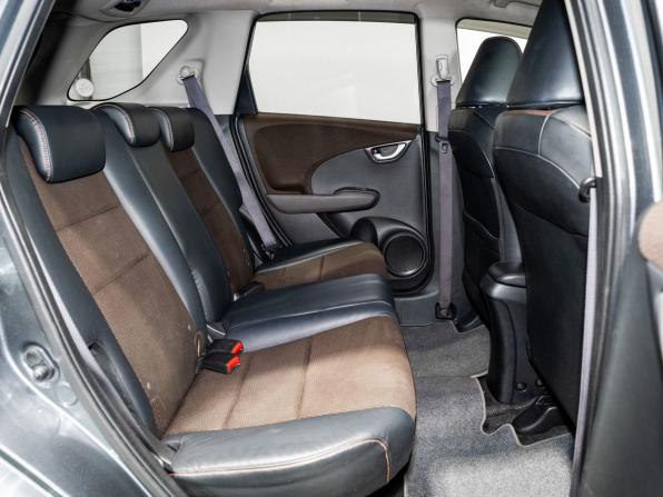 Honda Fit Shuttle I с пробегом 2012 года, цена 920 000 рублей, 274100 км, универсал, Автокод Объявления