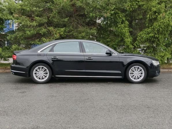 Audi A8 III (D4) Рестайлинг с пробегом 2014 года, цена 1 889 000 рублей, 259854 км, седан, Автокод Объявления