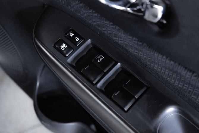 Nissan Note II с пробегом 2012 года, цена 650 000 рублей, 106500 км, хэтчбек, Автокод Объявления