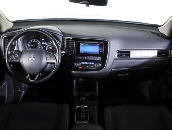 Mitsubishi Outlander III Рестайлинг 2 с пробегом 2015 года, цена 1 780 000 рублей, 138576 км, внедорожник, Автокод Объявления