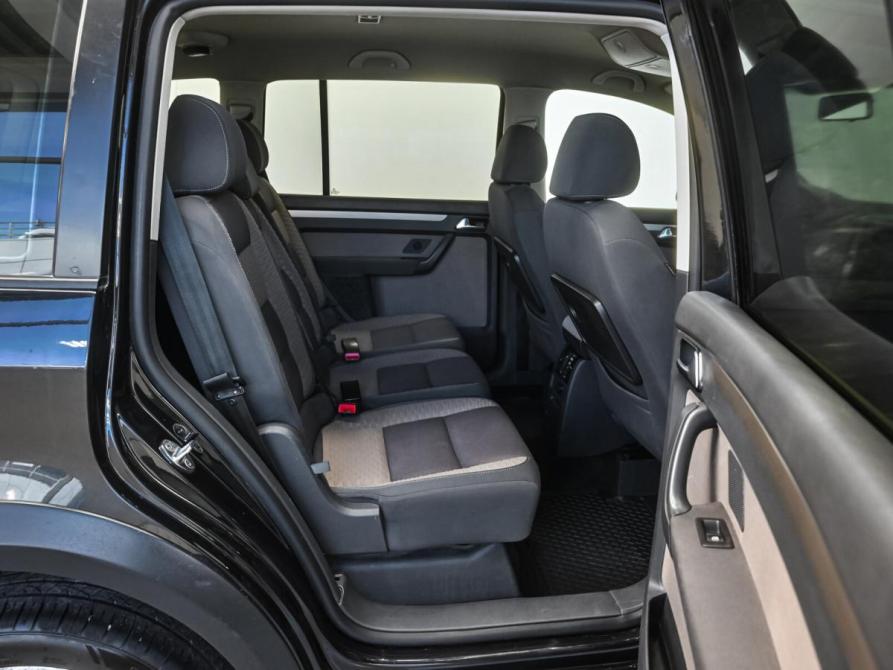 Volkswagen Touran I Рестайлинг Челябинск  - изображение 15