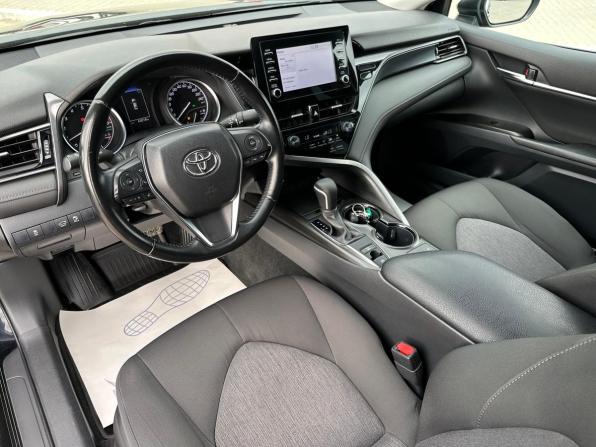Toyota Camry VIII (XV70) Рестайлинг с пробегом 2021 года, цена 2 750 000 рублей, 43000 км, седан, Автокод Объявления
