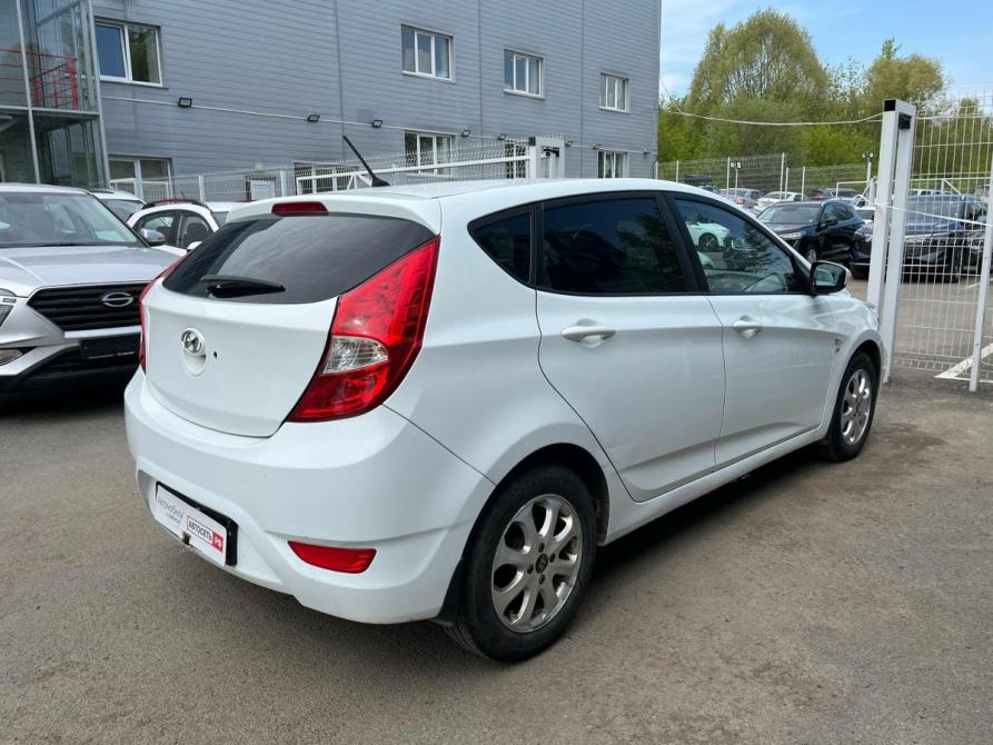 Hyundai Solaris I Нижнекамск  - изображение 19