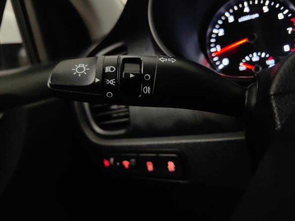Kia Rio IV с пробегом 2018 года, цена 1 375 000 рублей, 28961 км, хэтчбек, Автокод Объявления