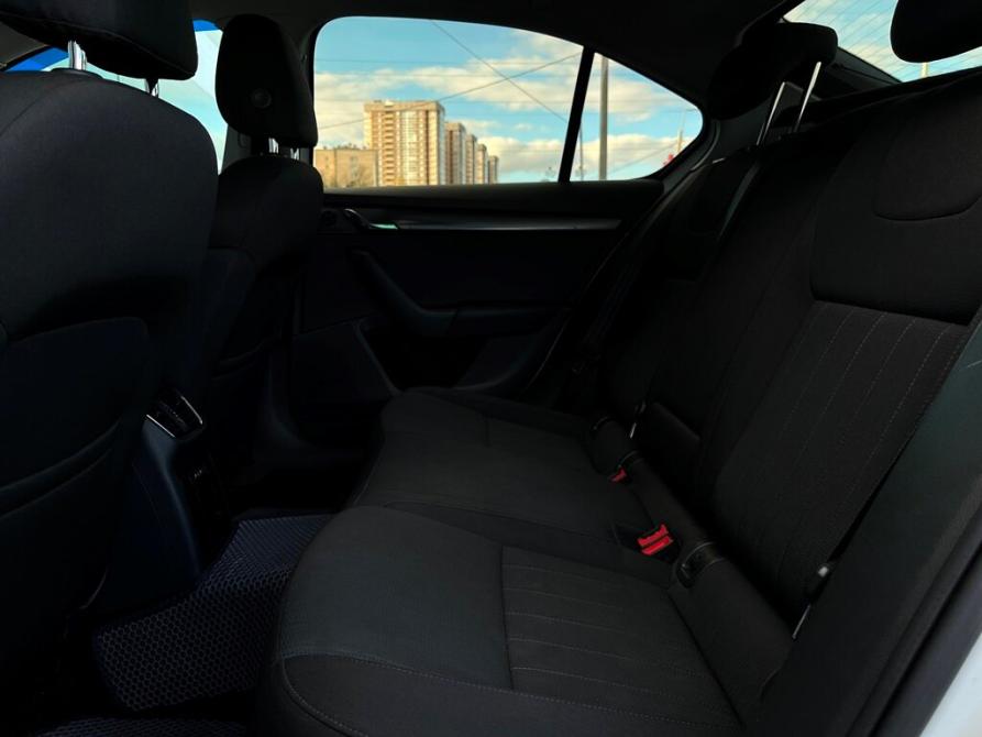Skoda Octavia III (A7) Рестайлинг Санкт-Петербург  - изображение 9