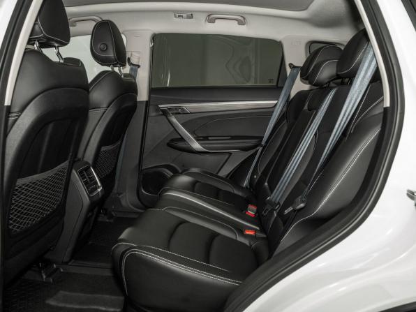 Geely Atlas Pro с пробегом 2022 года, цена 2 045 500 рублей, 48408 км, внедорожник, Автокод Объявления