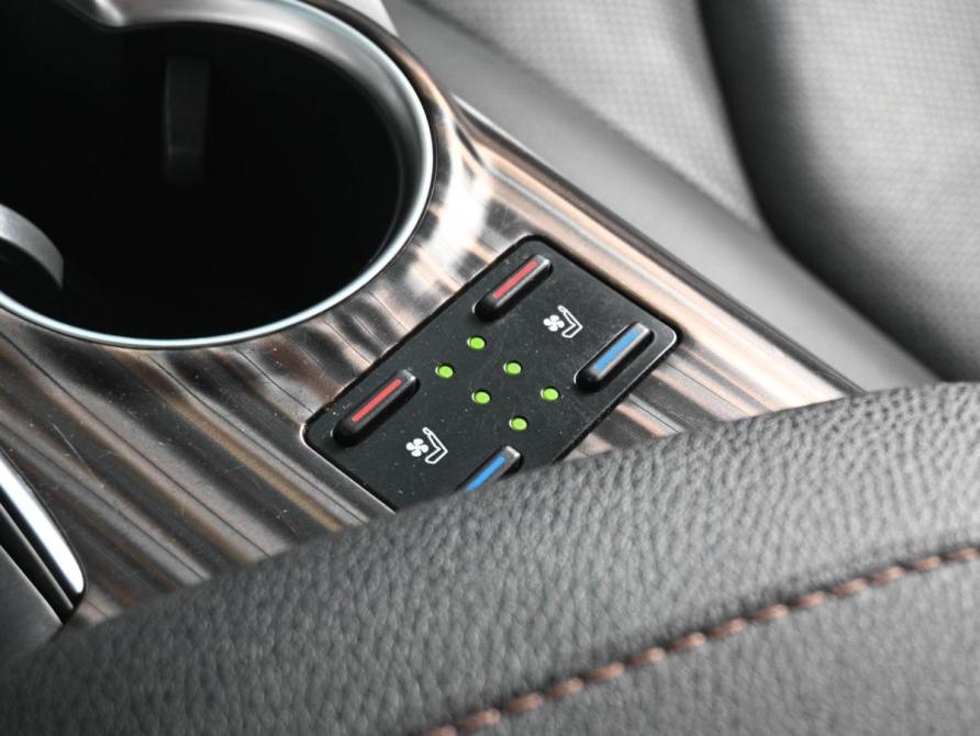 Toyota Camry VIII (XV70) Ростов-на-Дону  - изображение 18