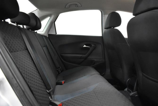 Volkswagen Polo V Рестайлинг с пробегом 2020 года, цена 1 430 000 рублей, 124479 км, седан, Автокод Объявления