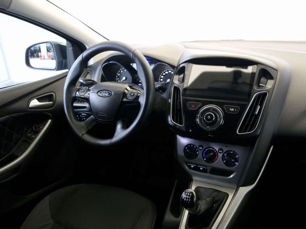 Ford Focus III с пробегом 2013 года, цена 550 000 рублей, 242000 км, седан, Автокод Объявления