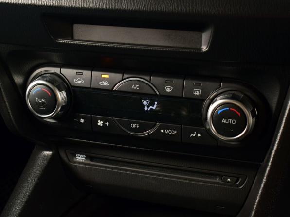 Mazda Axela III с пробегом 2016 года, цена 1 264 995 рублей, 118966 км, хэтчбек, Автокод Объявления