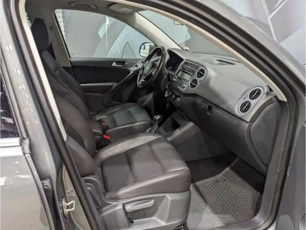 Volkswagen Tiguan I Рестайлинг с пробегом 2011 года, цена 1 325 000 рублей, 116828 км, внедорожник, Автокод Объявления