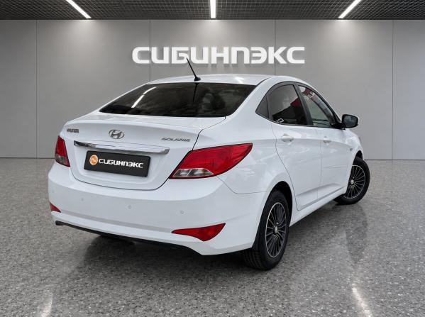 Hyundai Solaris I Рестайлинг с пробегом 2015 года, цена 999 000 рублей, 100360 км, седан, Автокод Объявления