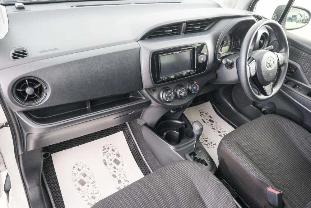Toyota Vitz III (XP130) Рестайлинг 2 Красноярск  - изображение 13