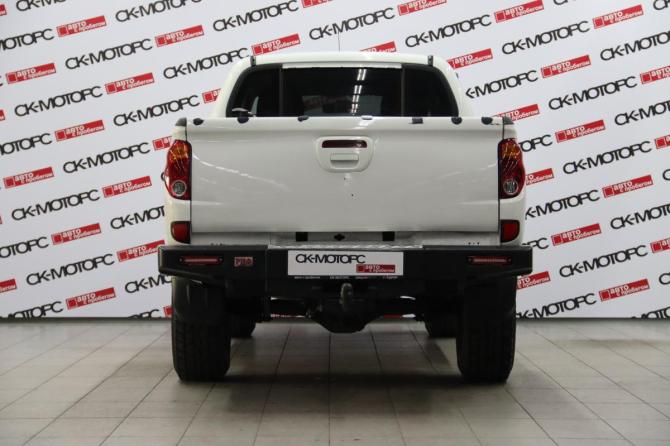 Mitsubishi L200 IV Рестайлинг с пробегом 2014 года, цена 1 525 250 рублей, 296296 км, пикап, Автокод Объявления