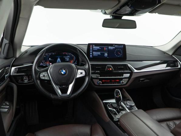 BMW 5 серии VII (G30/G31/G38) Рестайлинг с пробегом 2021 года, цена 4 635 999 рублей, 110022 км, седан, Автокод Объявления