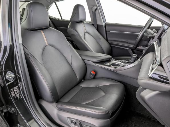 Toyota Camry VIII (XV70) Рестайлинг с пробегом 2023 года, цена 4 115 000 рублей, 29234 км, седан, Автокод Объявления