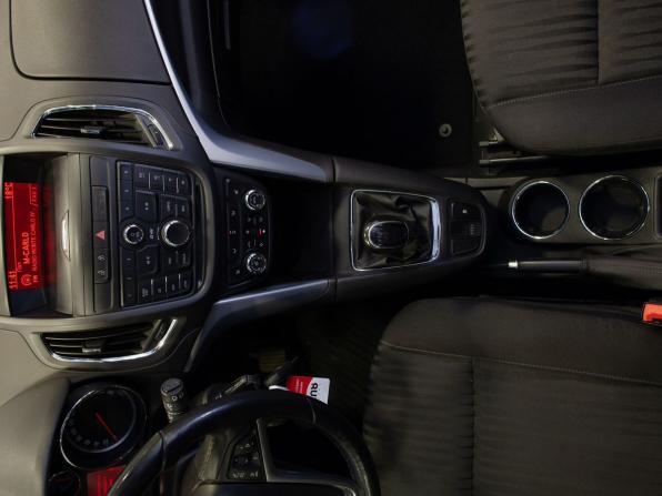 Opel Zafira C с пробегом 2013 года, цена 1 075 000 рублей, 242426 км, компактвэн, Автокод Объявления