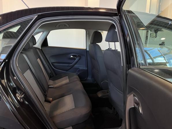Volkswagen Polo V с пробегом 2014 года, цена 970 000 рублей, 153165 км, седан, Автокод Объявления