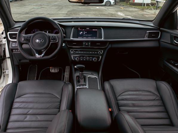 Kia Optima IV с пробегом 2018 года, цена 1 535 000 рублей, 139000 км, седан, Автокод Объявления