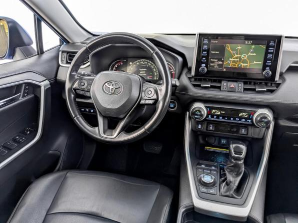 Toyota RAV4 V (XA50) с пробегом 2020 года, цена 2 800 000 рублей, 153555 км, внедорожник, Автокод Объявления
